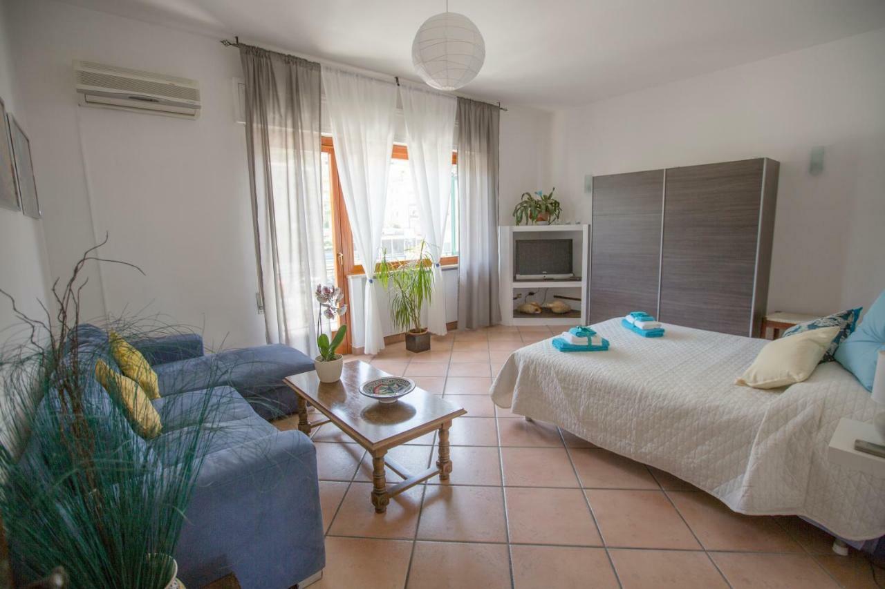 צ'פאלו Mia Guesthouse מראה חיצוני תמונה